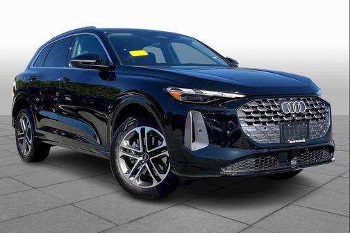 2025 Audi Q5 Premium