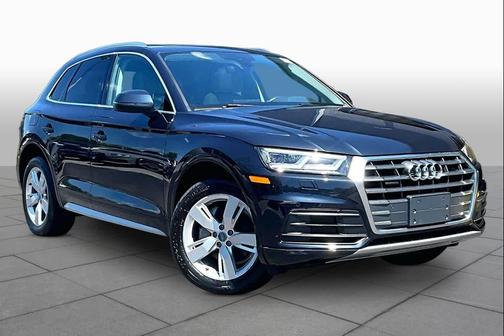 Moonlight Blue Metallic 2018 Audi Q5 2.0T Premium Plus