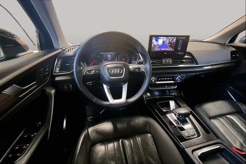 Mythos Black Metallic 2022 Audi Q5 45 S line Premium