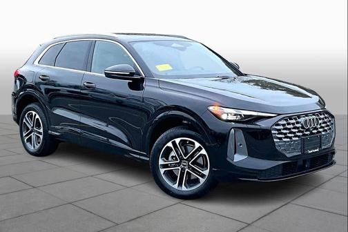 2025 Audi Q5 Premium TFSI quattro S tronic