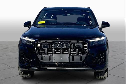2026 Audi Q7 55 Premium Plus