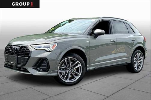 2025 Audi Q3 Premium 45 TFSI S line quattro Tiptronic