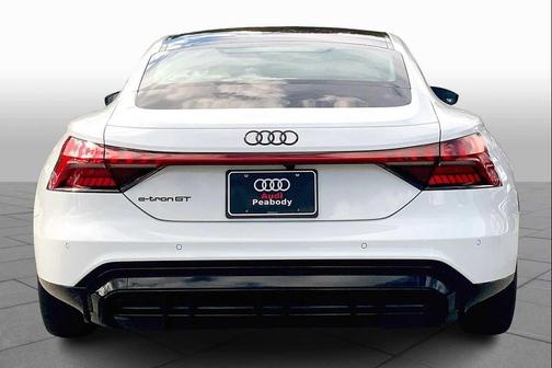 2023 Audi e-tron GT Prestige quattro
