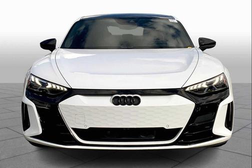 2023 Audi e-tron GT Prestige quattro