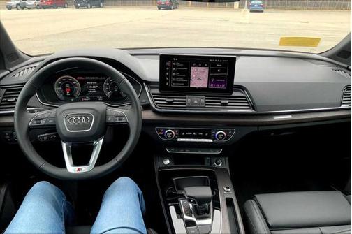 2025 Audi Q5 55 S line Premium Plus