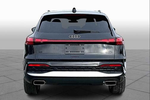 2025 Audi Q5 Prestige TFSI quattro S tronic