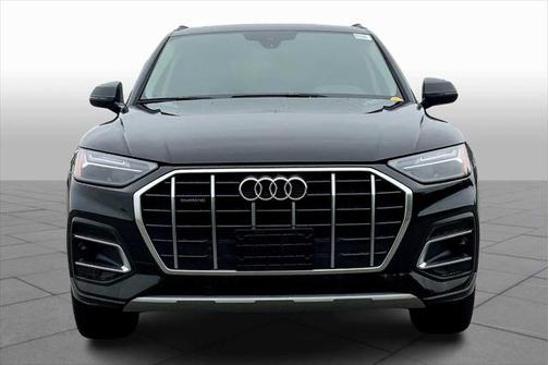 2023 Audi Q5 40 Premium