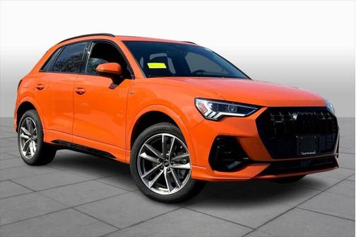 2025 Audi Q3 Premium 45 TFSI S line quattro Tiptronic