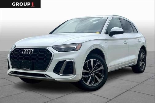 2022 Audi Q5 45 S line Premium