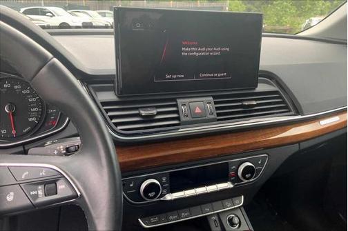 2022 Audi Q5 45 S line Premium