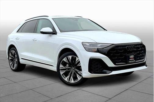2025 Audi Q8 55 Premium Plus