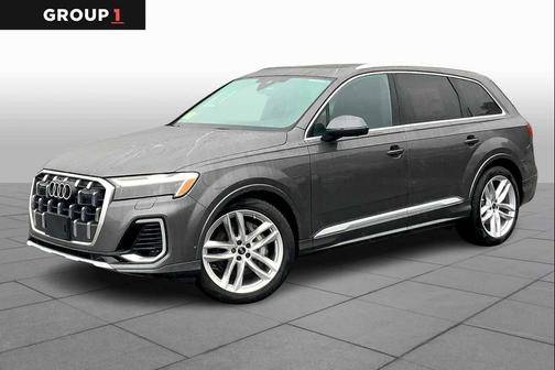 2025 Audi Q7 55 Premium Plus