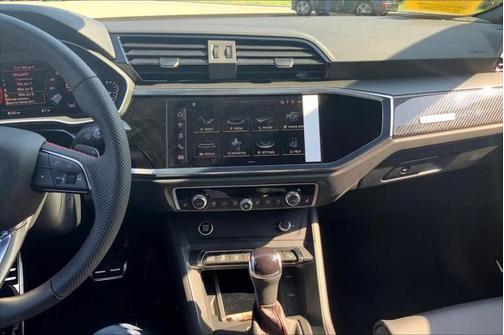 2025 Audi Q3 45 S line Premium Plus
