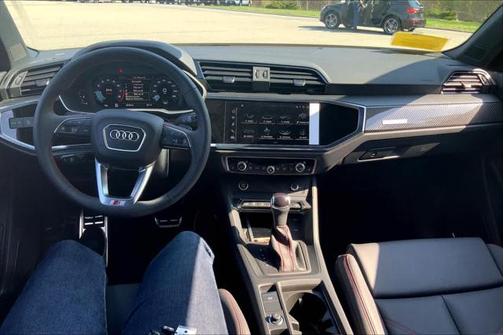 2025 Audi Q3 45 S line Premium Plus