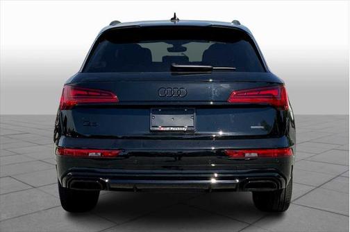 2024 Audi Q5 55 S line Prestige
