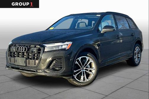 Mythos Black Metallic 2026 Audi Q7 45 Premium