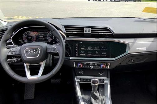 2025 Audi Q3 45 S line Premium Plus