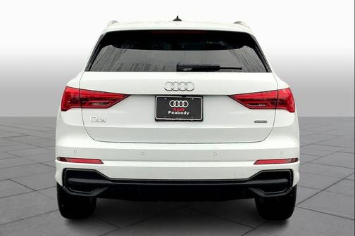 2025 Audi Q3 45 S line Premium Plus