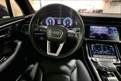 2025 Audi Q7 45 Premium