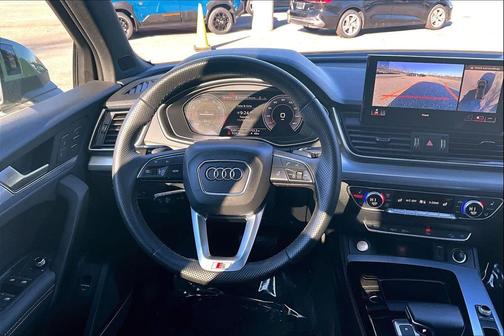 2025 Audi Q5 45 S line Premium Plus