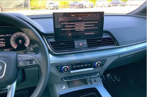 2025 Audi Q5 45 S line Premium Plus