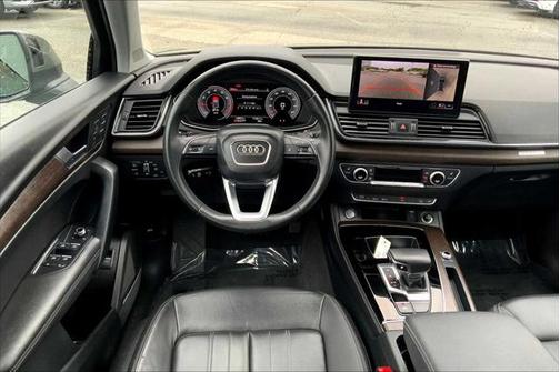 2023 Audi Q5 45 S line Premium Plus