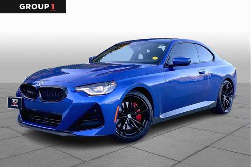 2022 BMW 230 i