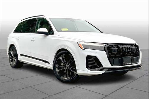 2025 Audi Q7 55 Premium Plus
