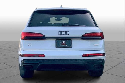 2025 Audi Q7 55 Premium Plus