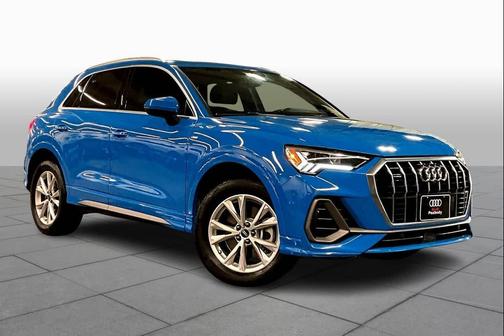 2023 Audi Q3 45 S line Premium Plus