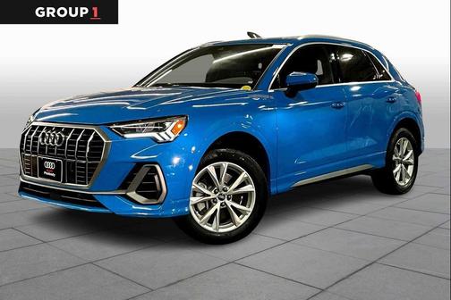 2023 Audi Q3 45 S line Premium Plus