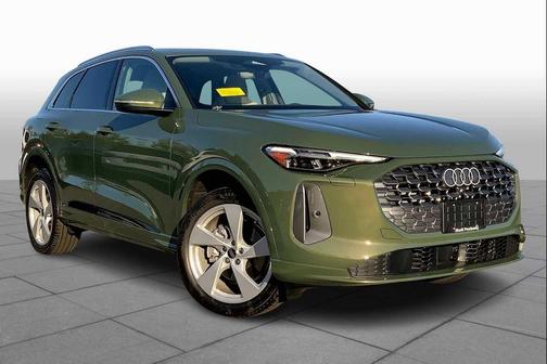 2025 Audi Q5 Premium Plus TFSI quattro S tronic