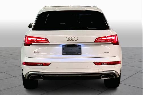 2023 Audi Q5 45 S line Premium