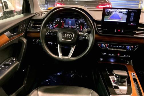 2023 Audi Q5 45 S line Premium