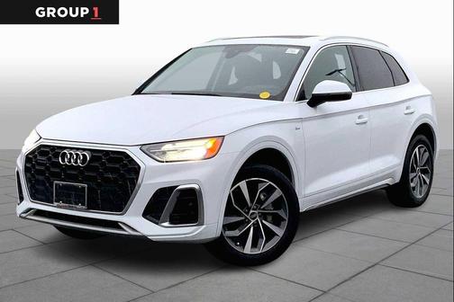 2023 Audi Q5 45 S line Premium