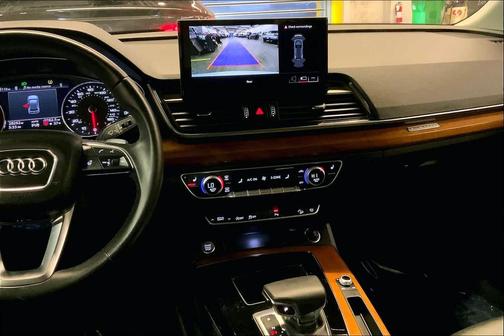 2023 Audi Q5 45 S line Premium