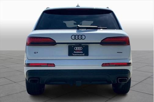 2025 Audi Q7 55 Premium Plus