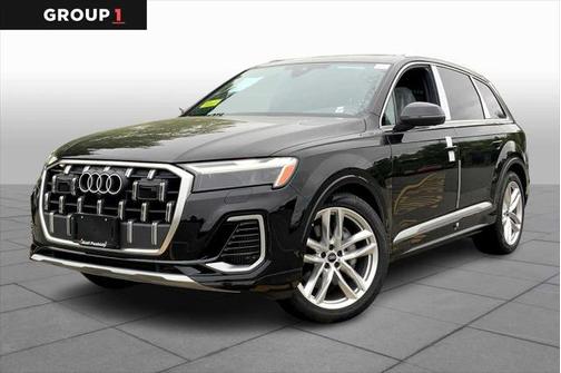 2025 Audi Q7 55 Premium Plus