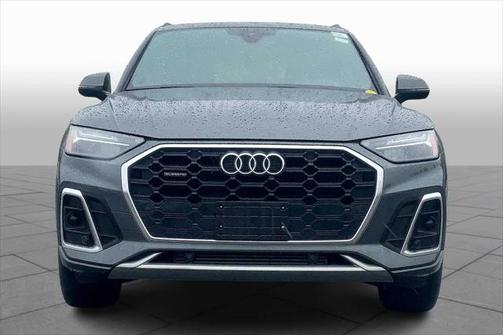 2022 Audi Q5 45 S line Premium