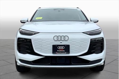 2025 Audi Q6 e-tron Premium Plus quattro
