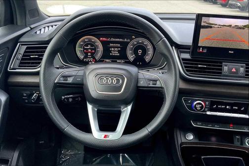 2024 Audi Q5 55 S line Premium Plus