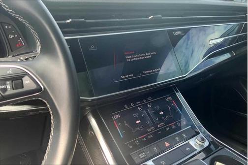 2025 Audi Q7 45 Premium Plus