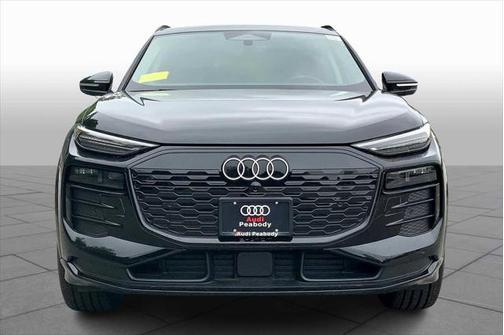2025 Audi Q6 e-tron Premium Plus quattro