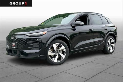 2025 Audi Q6 e-tron Premium Plus quattro