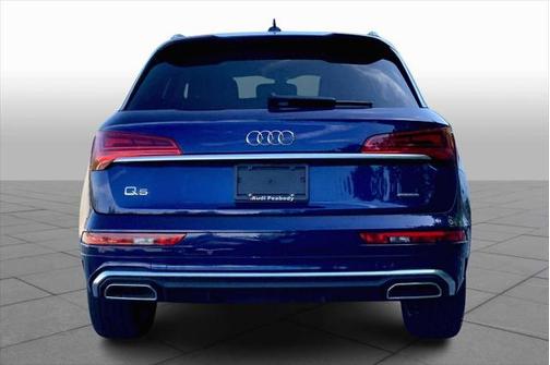 2022 Audi Q5 45 S line Premium