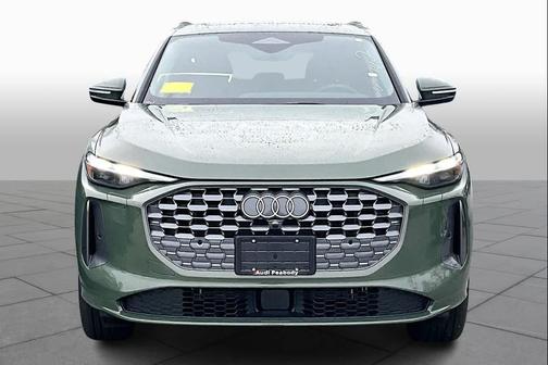2025 Audi Q5 Premium TFSI quattro S tronic
