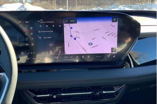 2025 Audi Q6 e-tron Premium Plus quattro