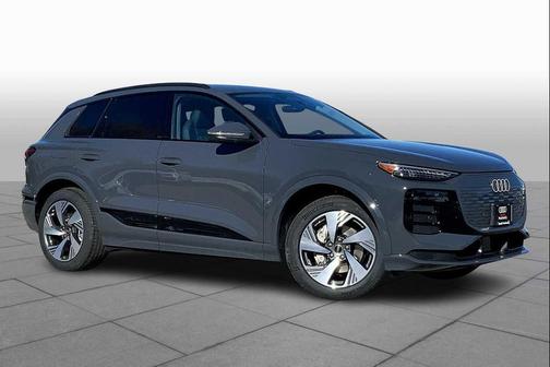 2025 Audi Q6 e-tron Premium Plus quattro