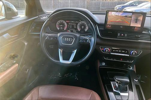 2023 Audi Q5 45 S line Premium Plus