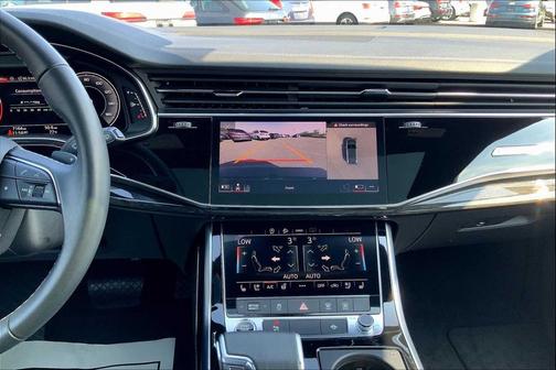 2025 Audi Q7 45 Premium Plus